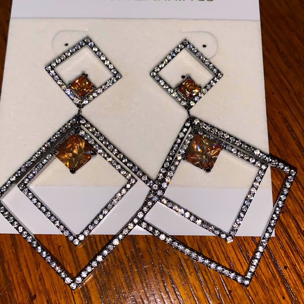 Geometric Crystal Fashion Earrings - Silver and Gold